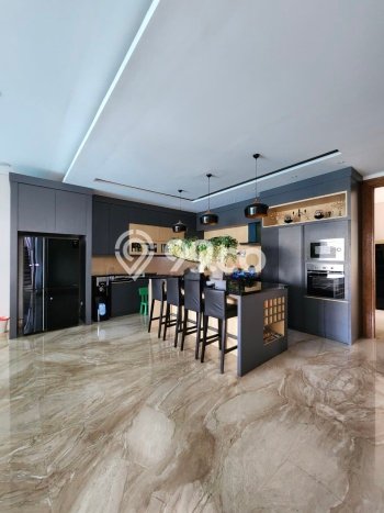 Hunian Mewah LB 790m2 Siap Huni Desain Elegan di Modernland, Tangerang Hunian Mewah LB 790m2 Siap Huni Desain Elegan di Modernland, Tangerang