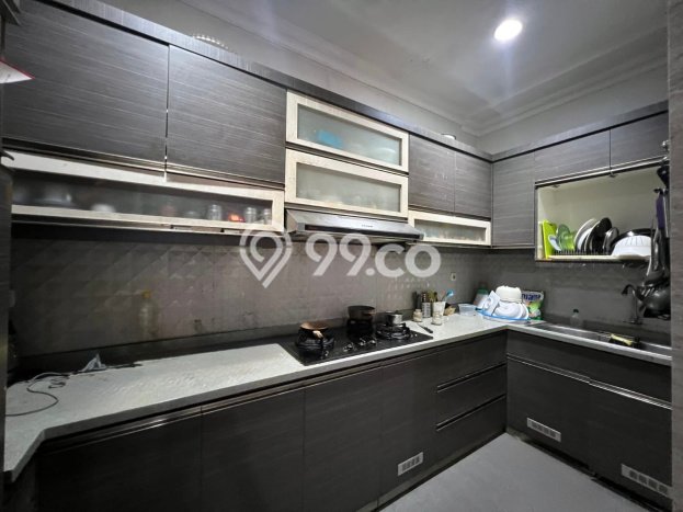 Hot Offer Hunian Premium Ideal dan Luas di BSD, Tangerang Selatan Hot Offer Hunian Premium Ideal dan Luas di BSD, Tangerang Selatan