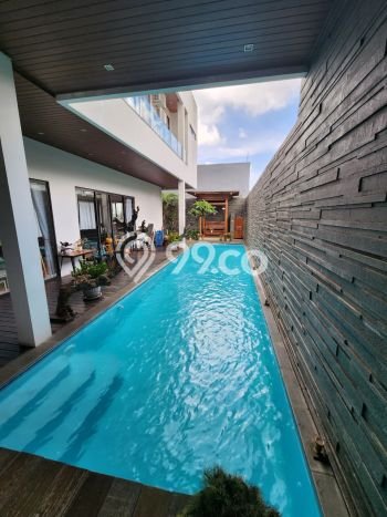 Hunian Mewah LB 790m2 Siap Huni Desain Elegan di Modernland, Tangerang Hunian Mewah LB 790m2 Siap Huni Desain Elegan di Modernland, Tangerang
