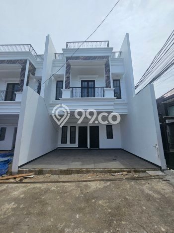 Rumah Luas Asri 4 KT Siap Pakai di Kebagusan Jakarta Selatan Rumah Luas Asri 4 KT Siap Pakai di Kebagusan Jakarta Selatan