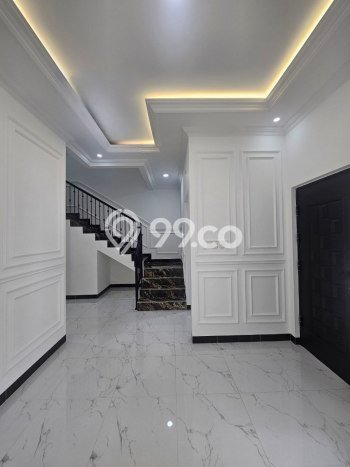 Rumah Luas Asri 4 KT Siap Pakai di Kebagusan Jakarta Selatan Rumah Luas Asri 4 KT Siap Pakai di Kebagusan Jakarta Selatan