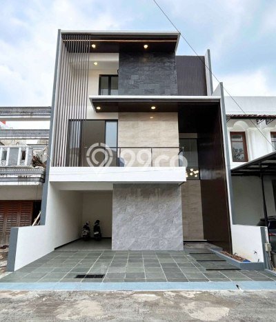 Dijual Rumah Luas Elegan Dengan View Cantik di Pejaten, Jakarta Selatan Dijual Rumah Luas Elegan Dengan View Cantik di Pejaten, Jakarta Selatan