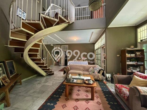Jual Rumah Mewah Megah Dengan View Eksklusif di Pondok Labu, Jakarta Selatan Jual Rumah Mewah Megah Dengan View Eksklusif di Pondok Labu, Jakarta Selatan