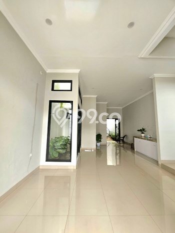 Jual Rumah Bagus Siap Huni LB 100m2 di Cinere, Depok Jual Rumah Bagus Siap Huni LB 100m2 di Cinere, Depok