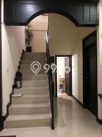 Siap Huni Rumah Mewah 4 Kamar di Kelapa Gading Dekat ke Mana Pun Siap Huni Rumah Mewah 4 Kamar di Kelapa Gading Dekat ke Mana Pun