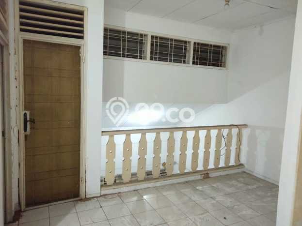 Rumah Modern Cantik 3 KT Bisa Langsung Pindah di Kelapa Gading Rumah Modern Cantik 3 KT Bisa Langsung Pindah di Kelapa Gading