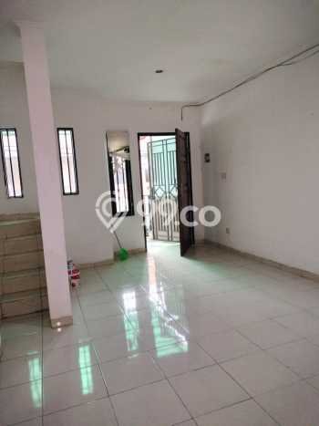 Lokasi terbaik! Rumah siap pakai disewakan di Kelapa Gading LB 120m2 Lokasi terbaik! Rumah siap pakai disewakan di Kelapa Gading LB 120m2