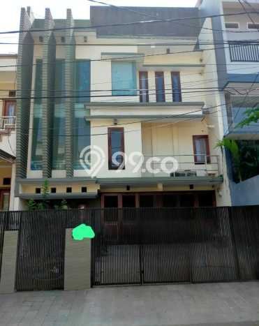 Rumah Eksklusif Dijual LT 120m2 di Kelapa Gading, Jakarta Utara Rumah Eksklusif Dijual LT 120m2 di Kelapa Gading, Jakarta Utara