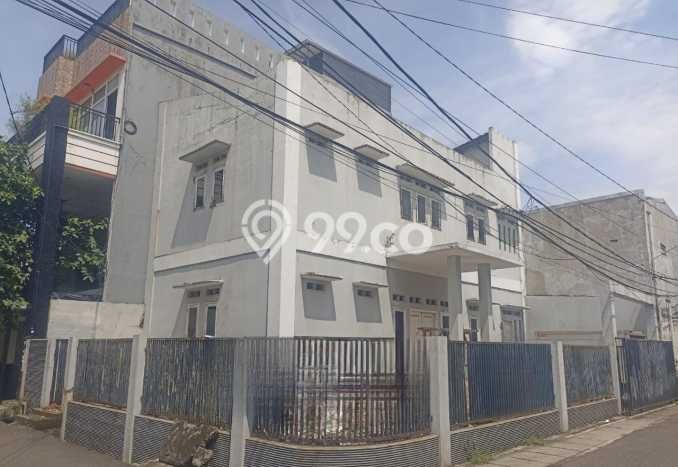 Siap Huni Rumah Mewah 4 Kamar di Kelapa Gading Dekat ke Mana Pun Siap Huni Rumah Mewah 4 Kamar di Kelapa Gading Dekat ke Mana Pun