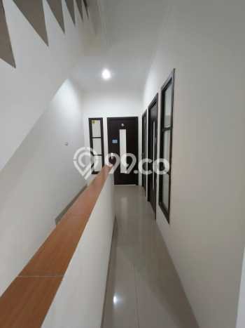 Ruko Disewa di Kelapa Gading, Jakarta Utara, LT 75m2 / LB 180m2 Ruko Disewa di Kelapa Gading, Jakarta Utara, LT 75m2 / LB 180m2