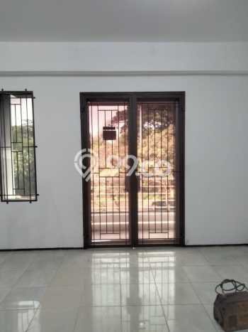 Untuk Dijual Ruko di Kelapa Gading Jakarta Utara LT 102m2 / LB 300m2 Untuk Dijual Ruko di Kelapa Gading Jakarta Utara LT 102m2 / LB 300m2