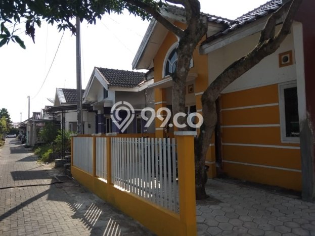 LISTING BARU! Rumah kawasan Purwokerto , Siap Huni, 2 KT, Akses Purwokerto , Purwokerto, Purwokerto, Luas 130m² LB 72m² LISTING BARU! Rumah kawasan Purwokerto , Siap Huni, 2 KT, Akses Purwokerto , Purwokerto, Purwokerto, Luas 130m² LB 72m²
