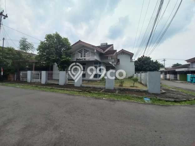 Dijual Rumah Premium dengan Fasilitas Sekitar Komplit di Purwokerto Utara, Purwokerto Dijual Rumah Premium dengan Fasilitas Sekitar Komplit di Purwokerto Utara, Purwokerto