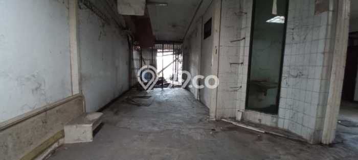 Disewakan Ruko komersial di Purwokerto Selatan luas bangunan 900m2 Disewakan Ruko komersial di Purwokerto Selatan luas bangunan 900m2