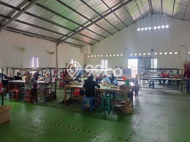 Pabrik Dijual Lokasi Emas di Purbalingga Luas 1080m2 Pabrik Dijual Lokasi Emas di Purbalingga Luas 1080m2