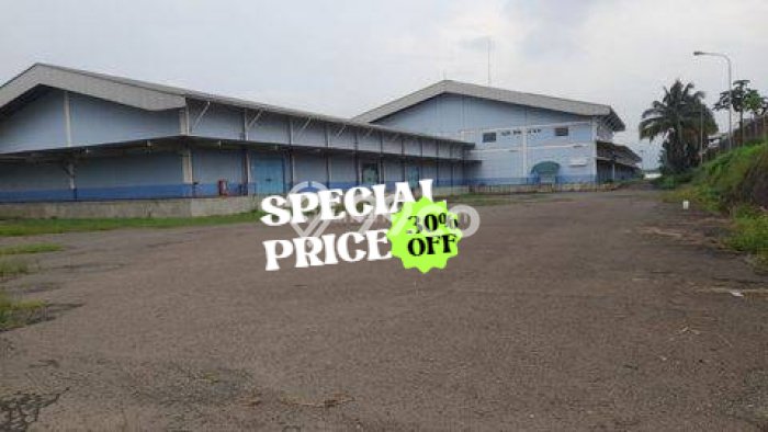 Lokasi Strategis! Dijual Gudang Bisnis di Sukaraja, Bogor Kondisi Bagus Lokasi Strategis! Dijual Gudang Bisnis di Sukaraja, Bogor Kondisi Bagus