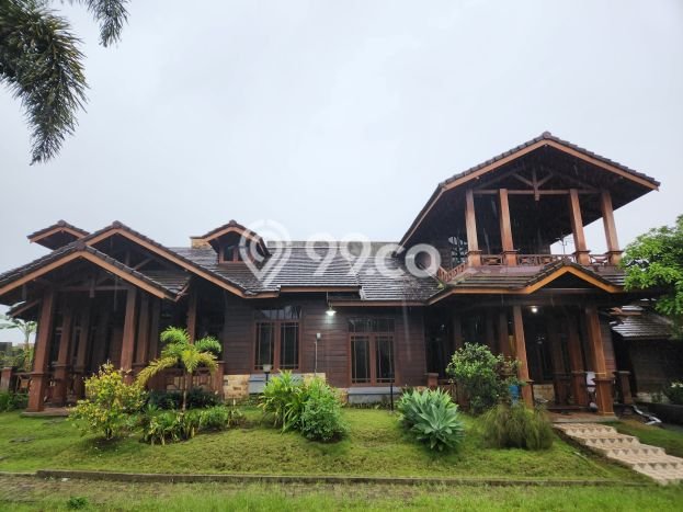 Tersedia Vila Kawasan Cipanas, Dimensi 490m2m², Lingkungan Asri Tersedia Vila Kawasan Cipanas, Dimensi 490m2m², Lingkungan Asri