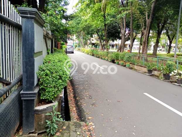 Hunian Elit LB 400m2 Siap Huni Desain Elegan di Pondok Kopi, Jakarta Timur Hunian Elit LB 400m2 Siap Huni Desain Elegan di Pondok Kopi, Jakarta Timur