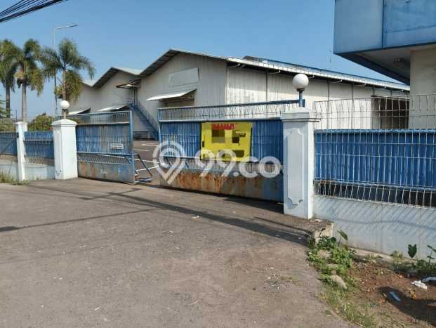 Area Ramai! Pabrik Dijual di Rengasdengklok untuk Bisnis Luas Bangunan 7696m2 Area Ramai! Pabrik Dijual di Rengasdengklok untuk Bisnis Luas Bangunan 7696m2
