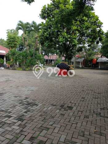 Lokasi Strategis! Dijual Komersial Bisnis di Caringin, Bogor Kondisi Baik Lokasi Strategis! Dijual Komersial Bisnis di Caringin, Bogor Kondisi Baik