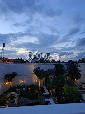 Rumah Eksklusif Dijual LT 4000m2 di Karawaci, Tangerang Rumah Eksklusif Dijual LT 4000m2 di Karawaci, Tangerang