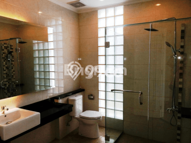 Hunian Elit LB 500m2 Siap Huni Desain Elegan di Bangka, Jakarta Selatan Hunian Elit LB 500m2 Siap Huni Desain Elegan di Bangka, Jakarta Selatan