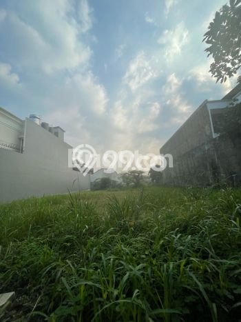 Tanah di Cinere, Depok Luas 635m2 Dijual Segera Tanah di Cinere, Depok Luas 635m2 Dijual Segera