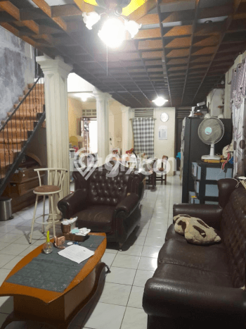 Hunian Elit LB 400m2 Siap Huni Desain Elegan di Kalibata, Jakarta Selatan Hunian Elit LB 400m2 Siap Huni Desain Elegan di Kalibata, Jakarta Selatan