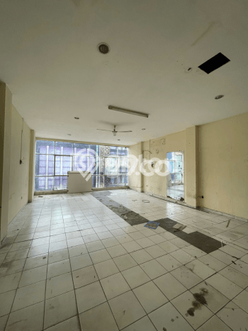 Area Ramai! Ruko Dijual di Kebayoran Baru untuk Bisnis Luas Bangunan 260m2 Area Ramai! Ruko Dijual di Kebayoran Baru untuk Bisnis Luas Bangunan 260m2