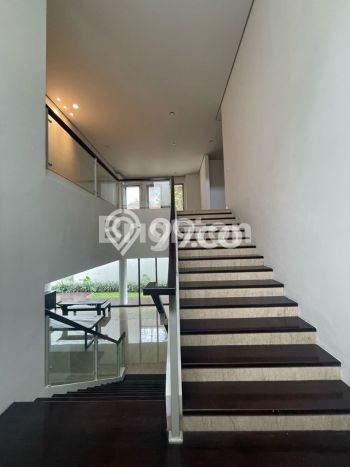 Hunian Mewah LB 800m2 Siap Huni Desain Elegan di Cipete, Jakarta Selatan Hunian Mewah LB 800m2 Siap Huni Desain Elegan di Cipete, Jakarta Selatan