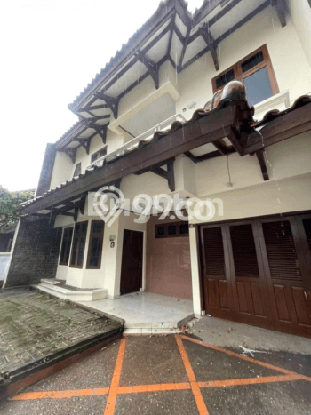 Dijual Rumah Luas Megah Dengan View Cantik di Pondok Indah, Jakarta Selatan Dijual Rumah Luas Megah Dengan View Cantik di Pondok Indah, Jakarta Selatan