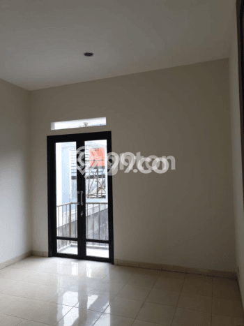 Dijual Rumah Luas Elegan Dengan View Cantik di Lebak Bulus, Jakarta Selatan Dijual Rumah Luas Elegan Dengan View Cantik di Lebak Bulus, Jakarta Selatan