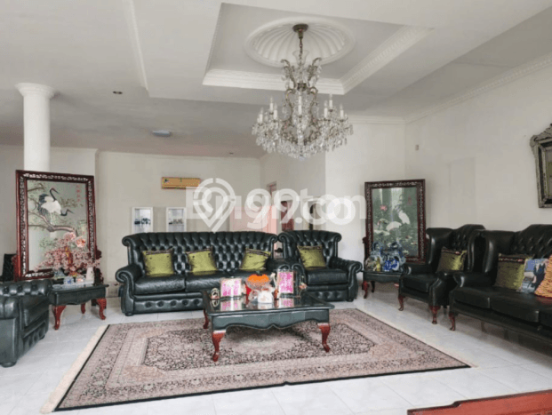 Siap Huni Rumah Mewah 5 Kamar di Cilandak Dekat ke Mana Pun Siap Huni Rumah Mewah 5 Kamar di Cilandak Dekat ke Mana Pun