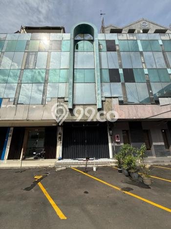 Dijual! Ruko di Fatmawati Jakarta Selatan LT 72m2 / LB 252m2 Kawasan Bisnis Dijual! Ruko di Fatmawati Jakarta Selatan LT 72m2 / LB 252m2 Kawasan Bisnis