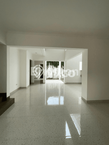For Sale Rumah Elit Exclusive di Jagakarsa, Jakarta Selatan For Sale Rumah Elit Exclusive di Jagakarsa, Jakarta Selatan