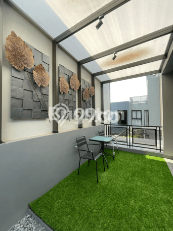 Rumah Mewah LB 108m2 Siap Pakai Desain Elegan di Cipete, Jakarta Selatan Rumah Mewah LB 108m2 Siap Pakai Desain Elegan di Cipete, Jakarta Selatan