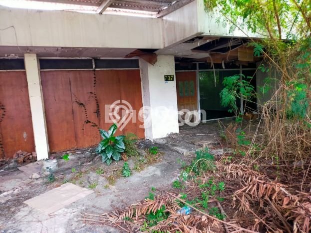 Rumah Elit Modern Siap Huni di Dukuh Kupang Surabaya Rumah Elit Modern Siap Huni di Dukuh Kupang Surabaya
