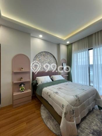 Rumah Elit Modern Tanpa Renovasi di Veteran Jakarta Selatan Rumah Elit Modern Tanpa Renovasi di Veteran Jakarta Selatan