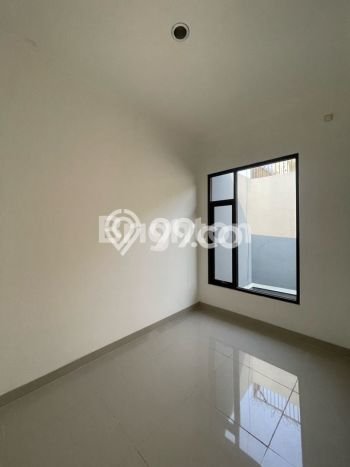 Dijual Rumah Strategis Bagus Punya 3 KT di Jagakarsa Jakarta Selatan SHM Dijual Rumah Strategis Bagus Punya 3 KT di Jagakarsa Jakarta Selatan SHM