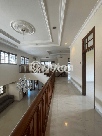 Jual Rumah Luas Megah Dengan View Eksklusif di Pondok Indah, Jakarta Selatan Jual Rumah Luas Megah Dengan View Eksklusif di Pondok Indah, Jakarta Selatan