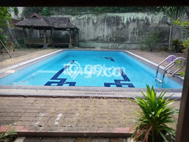 Tanah di Cinere, Depok Luas 548m2 Dijual Segera Tanah di Cinere, Depok Luas 548m2 Dijual Segera