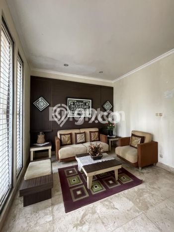 Jual Rumah Mewah Elegan Dengan View Eksklusif di Lenteng Agung, Jakarta Selatan Jual Rumah Mewah Elegan Dengan View Eksklusif di Lenteng Agung, Jakarta Selatan