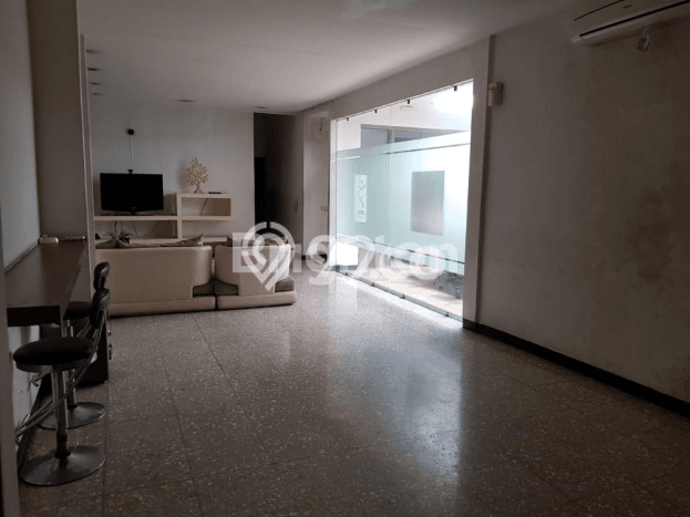 Rumah Elit LB 450m2 Siap Huni Desain Elegan di Kemang, Jakarta Selatan Rumah Elit LB 450m2 Siap Huni Desain Elegan di Kemang, Jakarta Selatan