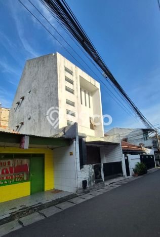Unit Kost Dijual di Radio Dalam dengan 10 Kamar Kawasan Ramai Unit Kost Dijual di Radio Dalam dengan 10 Kamar Kawasan Ramai