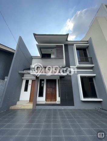 Dijual Rumah Strategis Bagus Punya 3 KT di Jagakarsa Jakarta Selatan SHM Dijual Rumah Strategis Bagus Punya 3 KT di Jagakarsa Jakarta Selatan SHM
