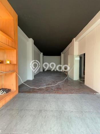Unit Komersial Tersedia di Kemang Spesifikasi LB 100m2 Unit Komersial Tersedia di Kemang Spesifikasi LB 100m2