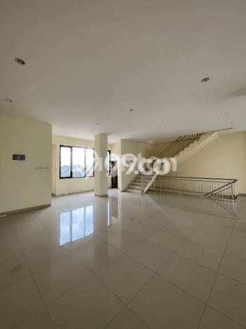 FOR RENT! Ruko di Pondok Pinang Cocok untuk Bisnis 880m2 FOR RENT! Ruko di Pondok Pinang Cocok untuk Bisnis 880m2