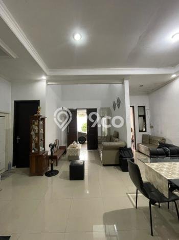 Jual Rumah Minimalis Bagus Punya 3 KT di Jagakarsa Jakarta Selatan SHM Jual Rumah Minimalis Bagus Punya 3 KT di Jagakarsa Jakarta Selatan SHM