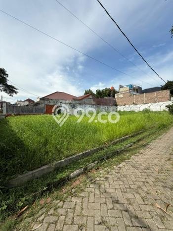 Lahan Kosong Dijual di Cinere, Depok, Luas 682m2 Area Strategis Lahan Kosong Dijual di Cinere, Depok, Luas 682m2 Area Strategis