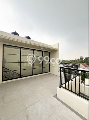 Dijual Rumah Premium dengan Fasilitas Sekitar Komplit di Jagakarsa, Jakarta Selatan Dijual Rumah Premium dengan Fasilitas Sekitar Komplit di Jagakarsa, Jakarta Selatan